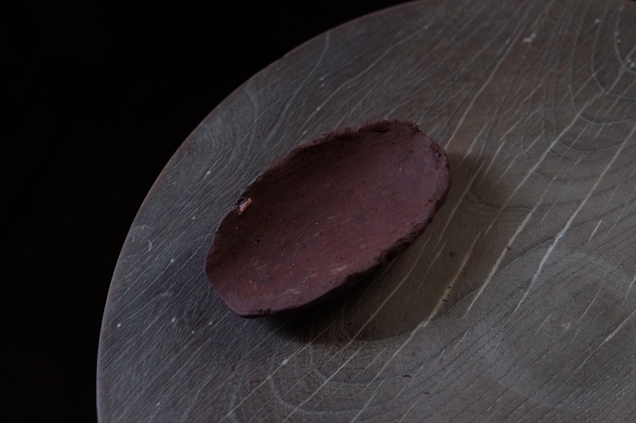 大曽土茶則/志郎　Oso-clay Tea caddy spoon/Shiro