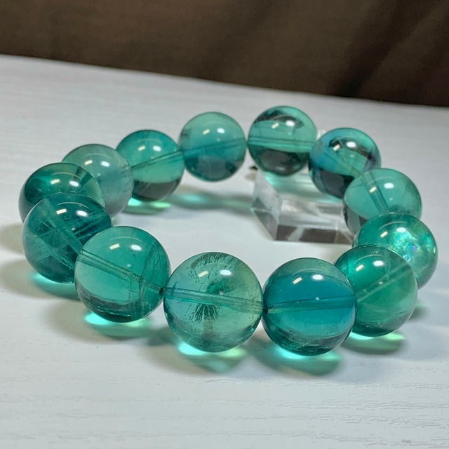 美しいブルーグリーンフローライト・ブレスレット