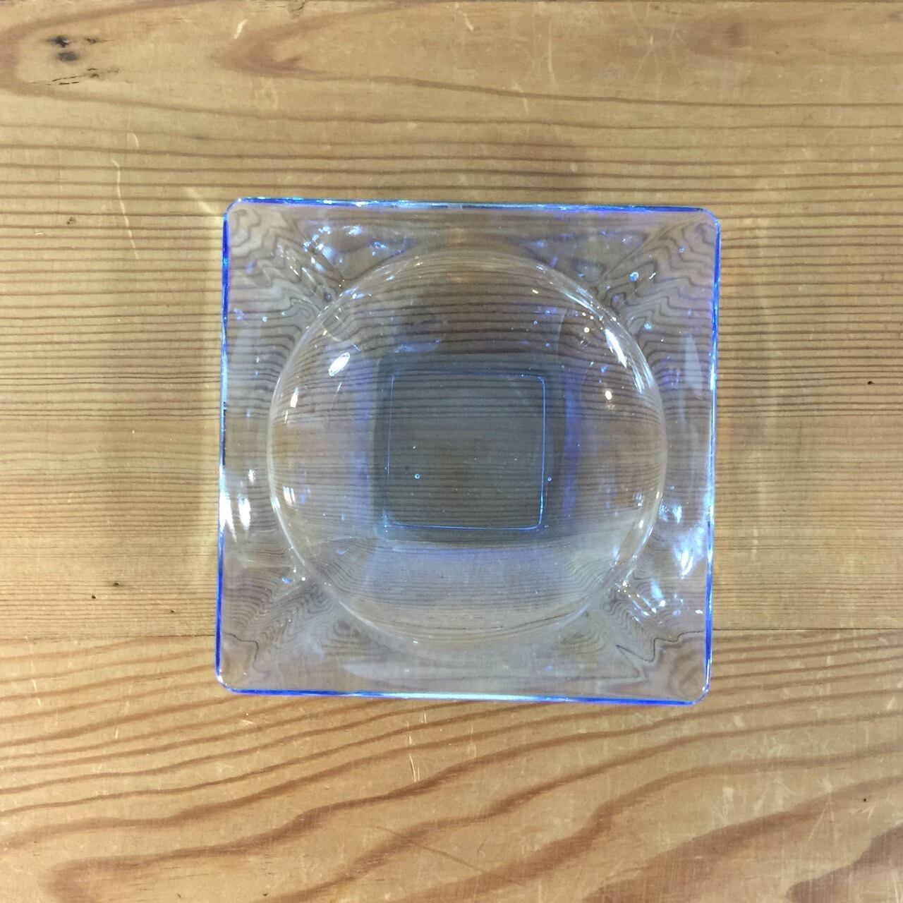 艶っぽい ブルーカラー ガラスアッシュトレイ ガラス灰皿 ビンテージ
