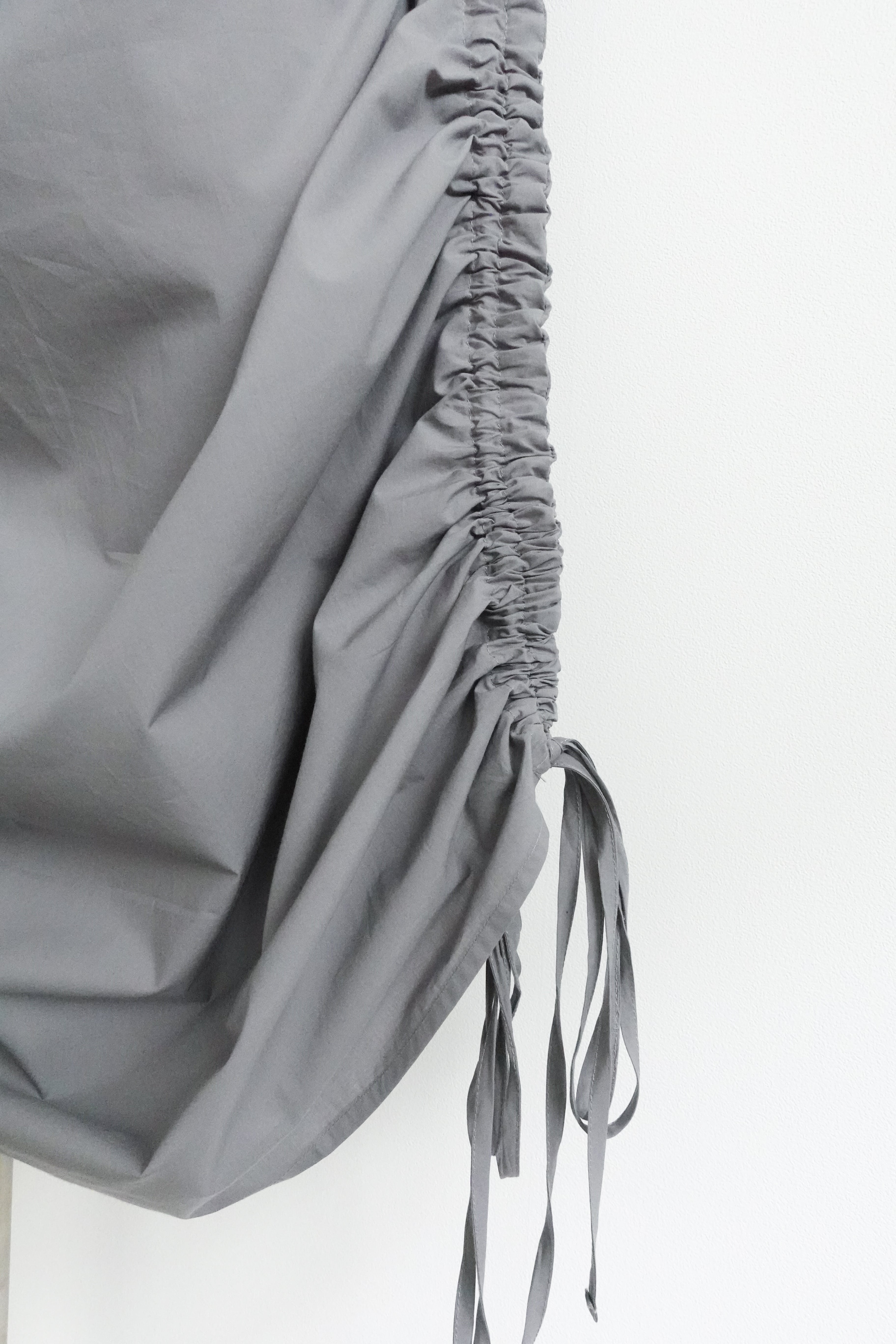 BASERANGE】PICTORIAL STRAP DRESS | TOLMA.
