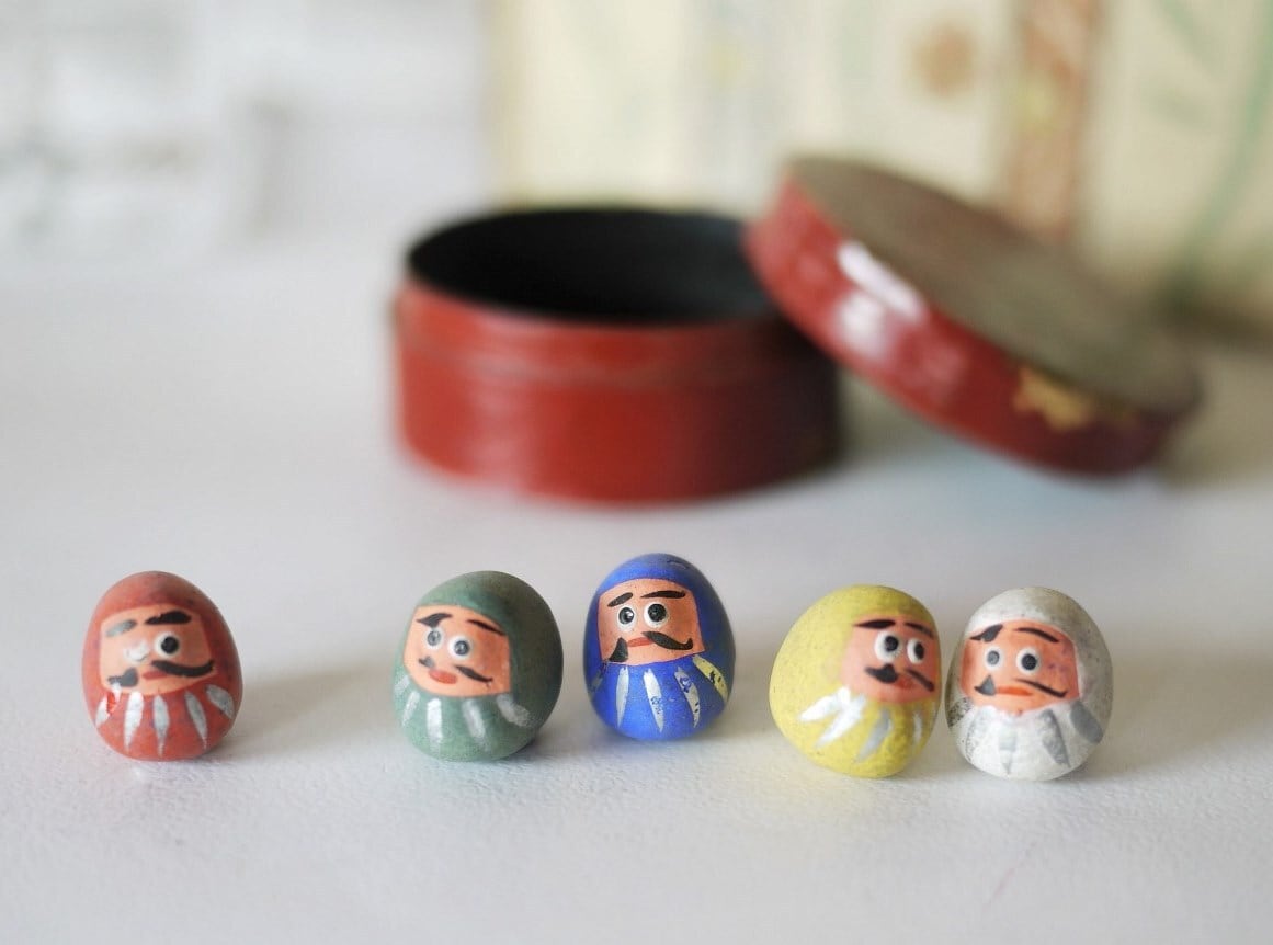 5色豆だるま 土人形 達磨 ダルマ 郷土玩具 菊文様塗箱入り