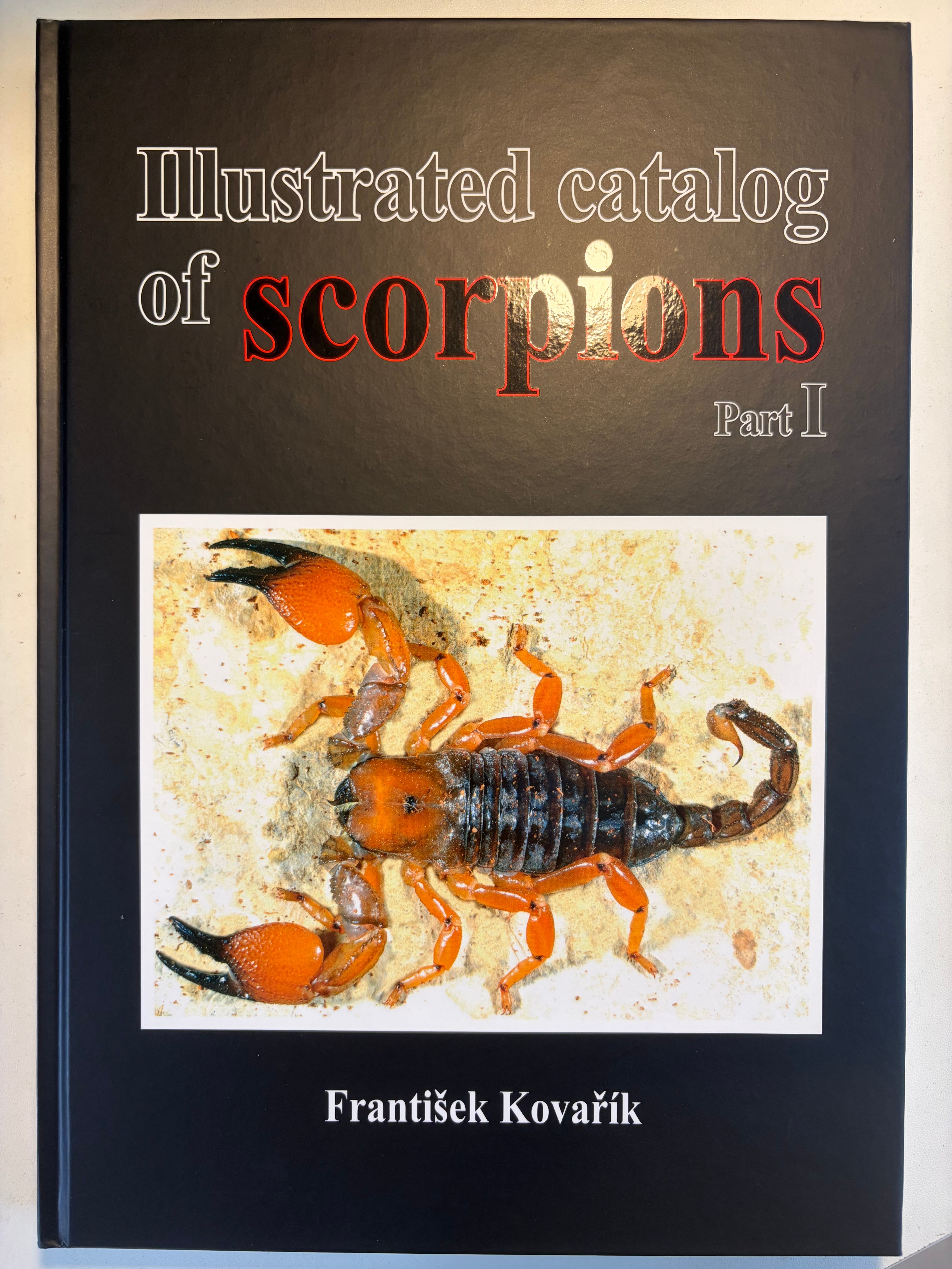 最高傑作】サソリの図鑑 標本 洋書 Illustrated catalog of scorpions