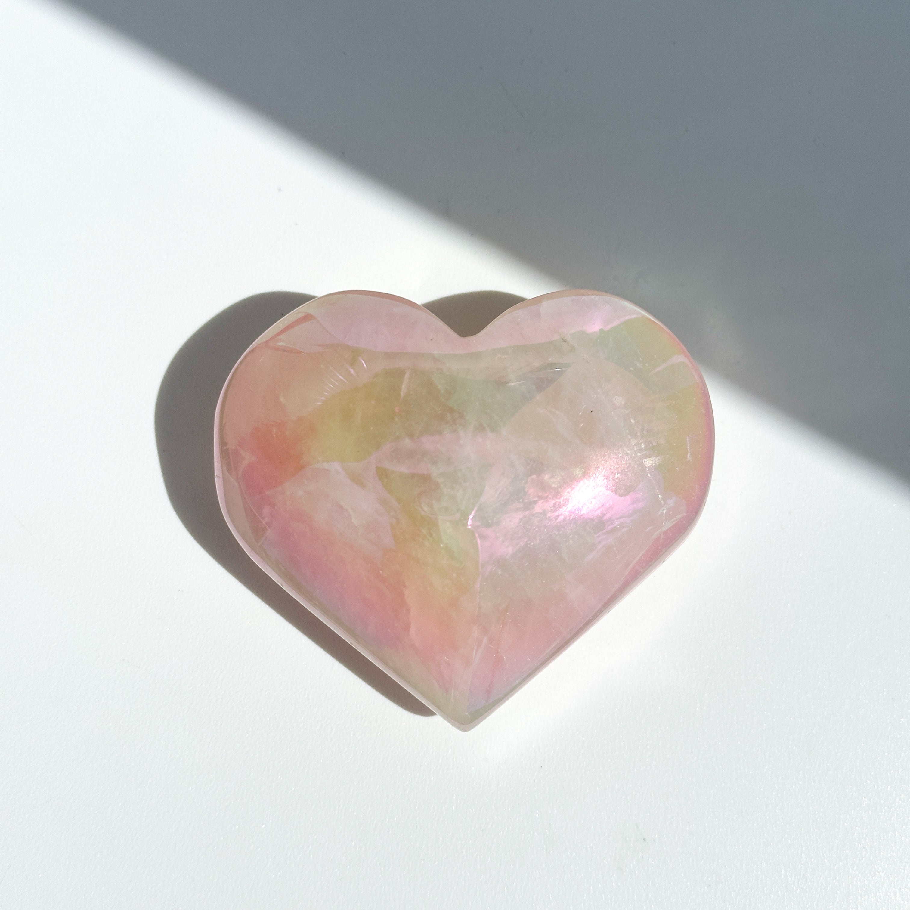 ♡エンジェルオーラローズクォーツ ハート03♡ Angel Aura Rose Quartz ♡天然石・鉱石・パワーストーン・インテリア