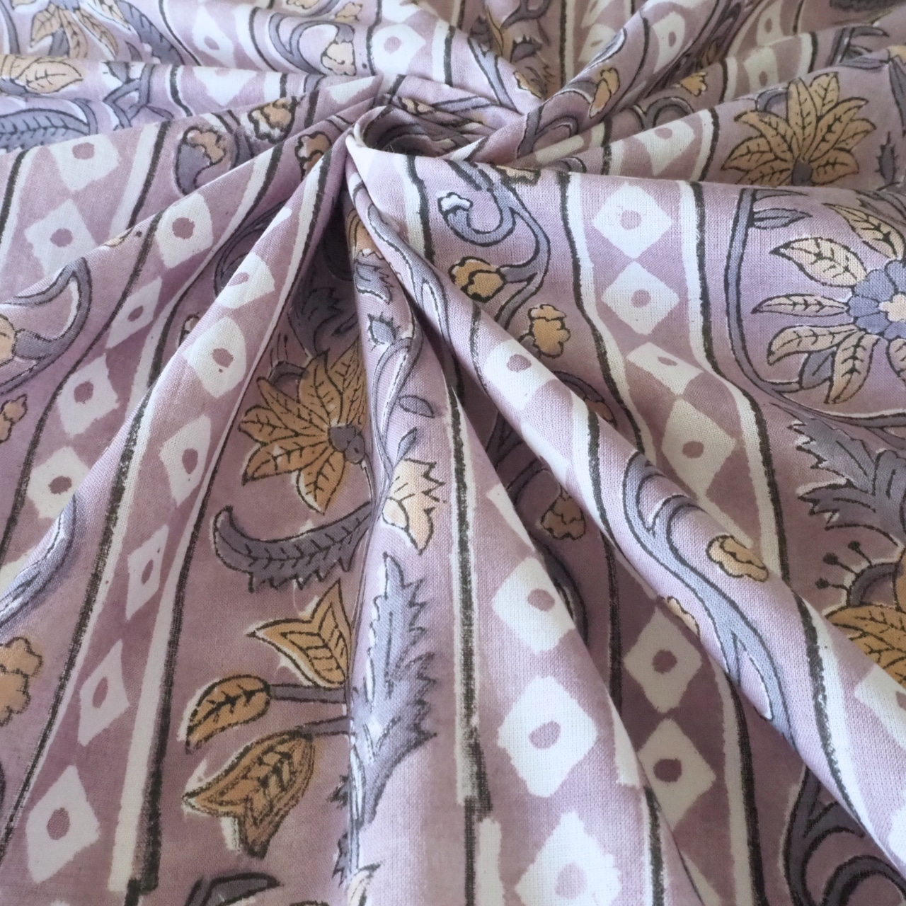 ブロックプリント生地【50cm単位】インド綿 ストライプ柄 くすみパープル #41482-PR3