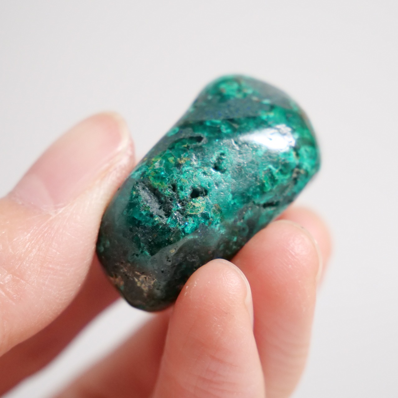 ダイオプテーズ / タンブル 握り石【C】