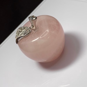 20.とっても可愛い♪ローズクォーツりんごさん♪