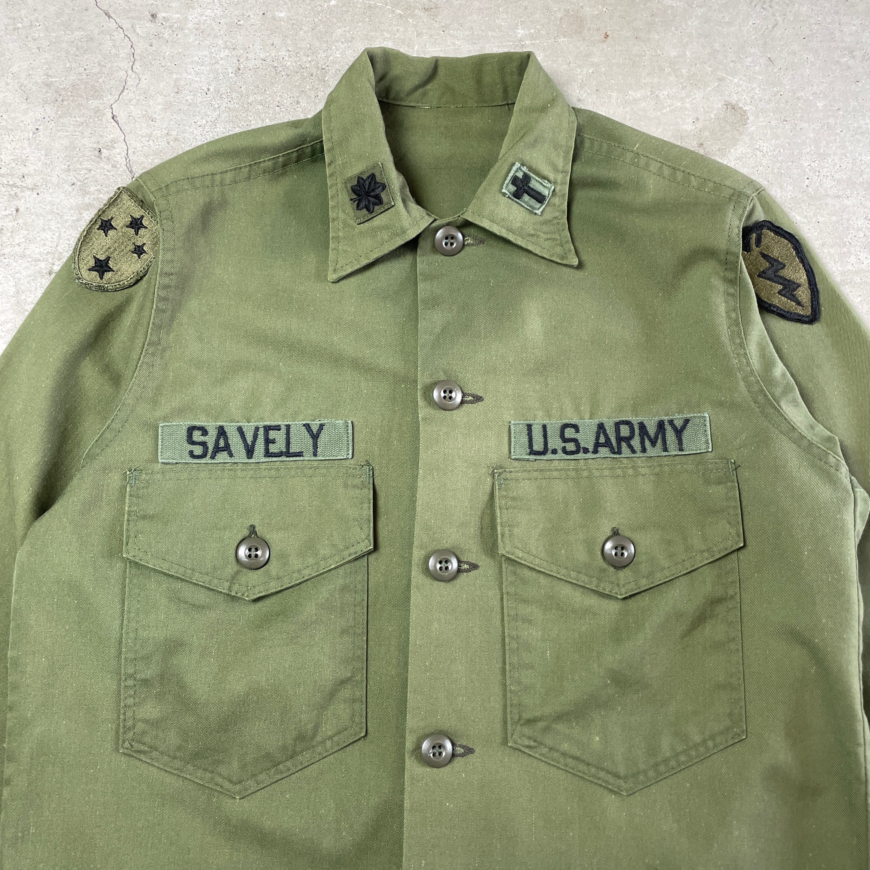 【レア美品】70s U.S.ARMY 米軍実物シャツ 刺繍 Lサイズ相当