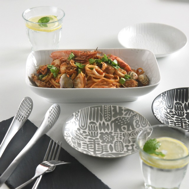 【natural69】【波佐見焼】【Utopia】【取皿】 波佐見焼 丸皿 取り皿 菓子皿 プレート 動物柄 おしゃれ 大人 カラフル かわいい ナチュラル69