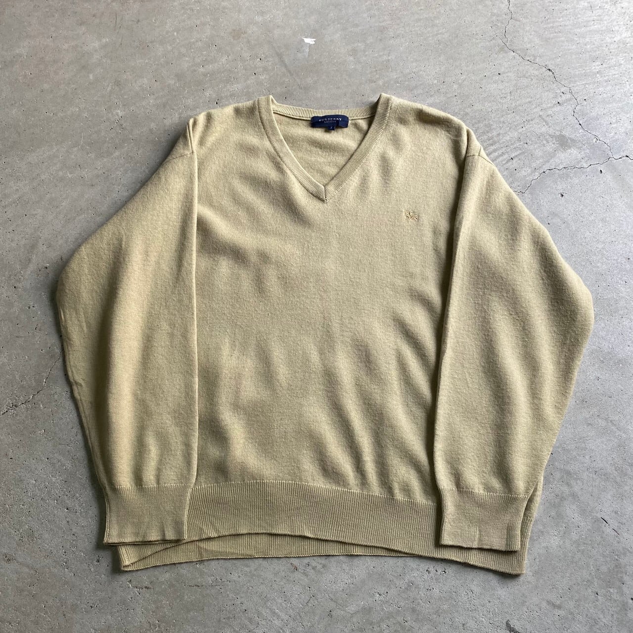 Burberry London バーバリー ロンドン Vネック ウール ニットセーター レディース2xl相当 古着 ベージュ ニットセーター Cs29 50 Cave 古着屋 公式 古着通販サイト