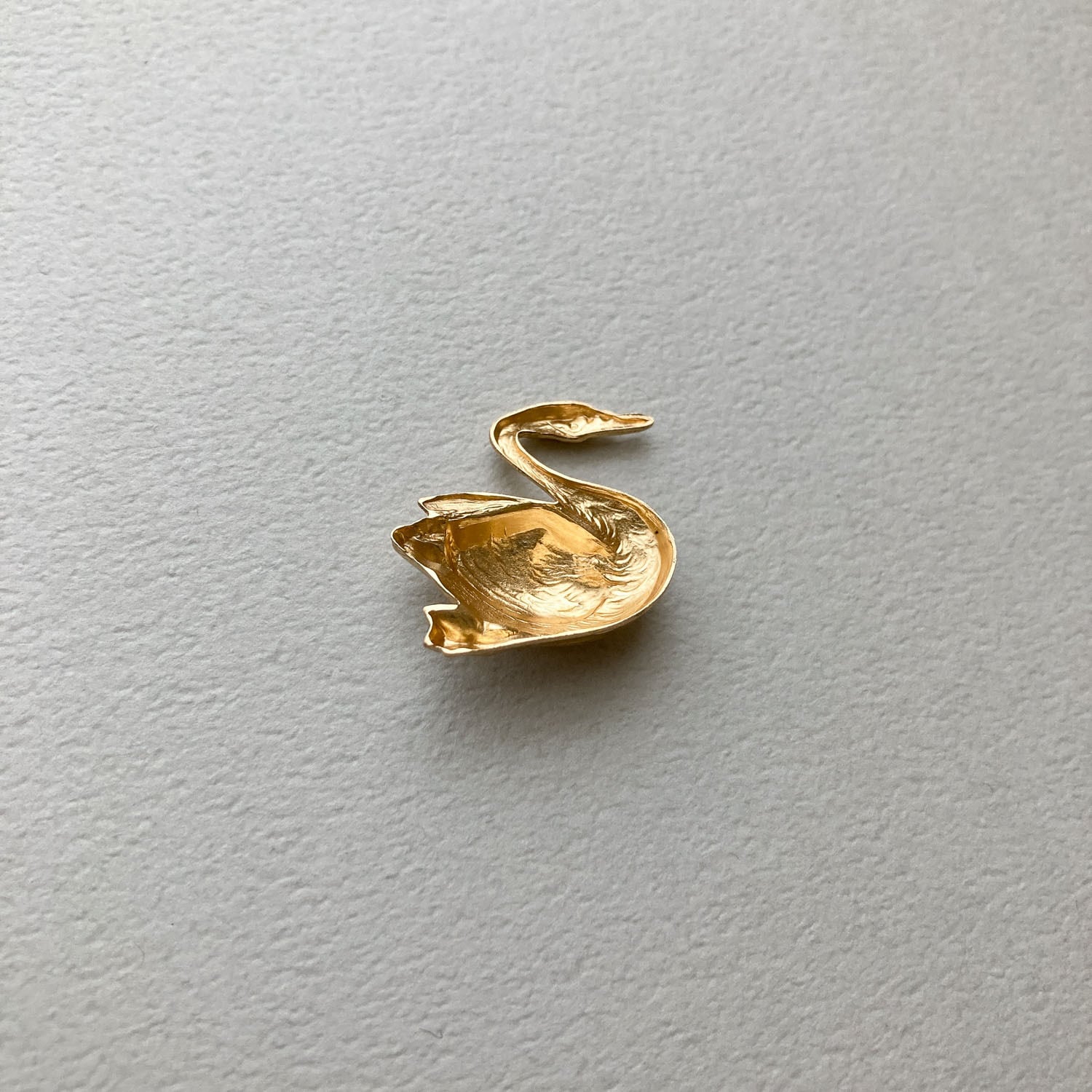 最終入荷〉USA真鍮 立体スワンパーツ | Dua-アクセサリーパーツショップ