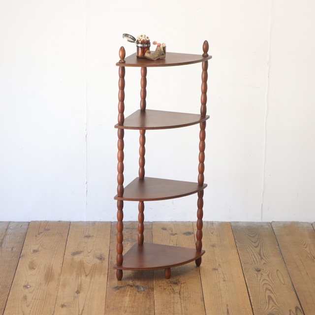 レトロ ナジコ コーナーシェルフ 4段 ラック 飾り棚 花台 電話台 組み立て ビーチ材 挽物 ヴィンテージ/PKT25170