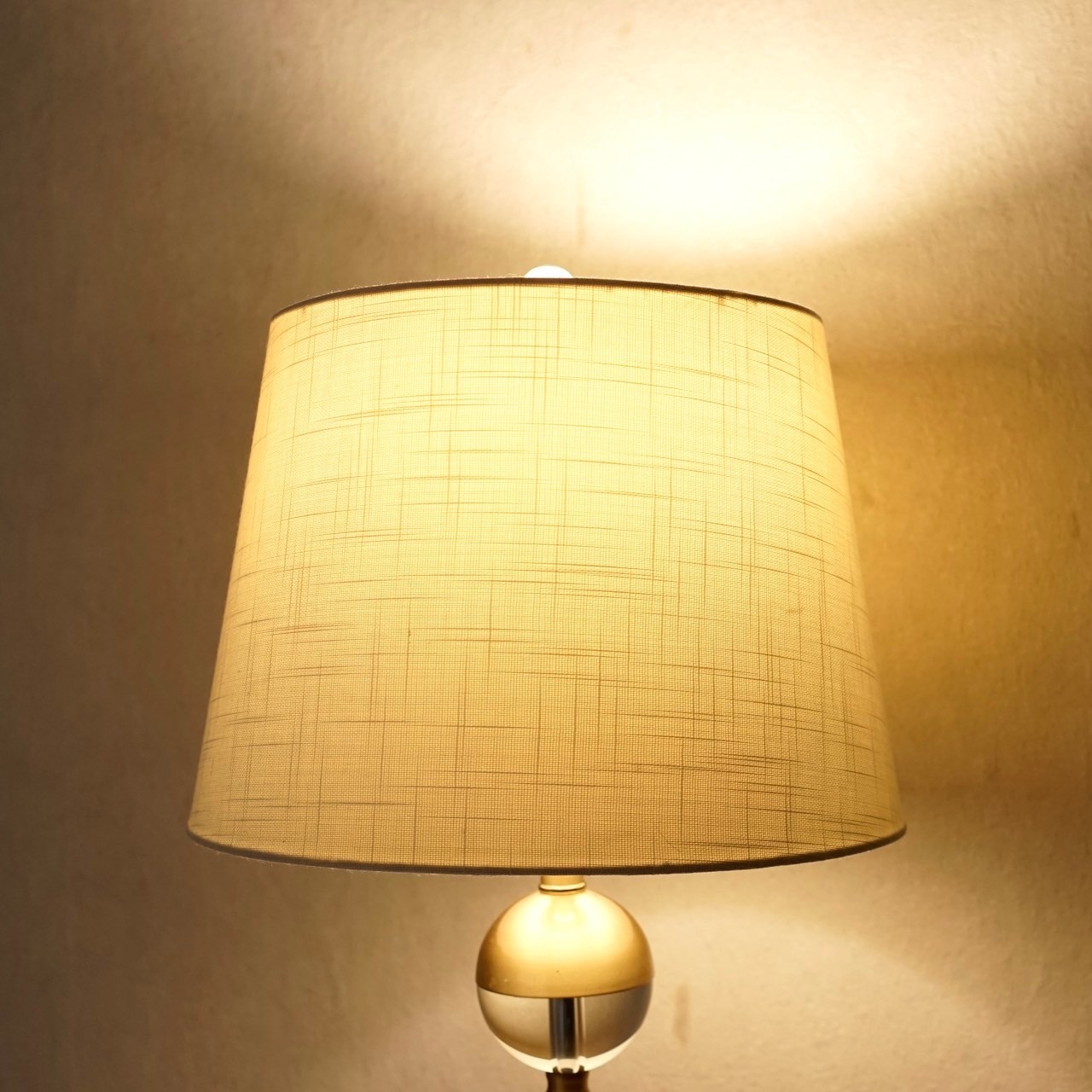 輸入品 テーブルランプ デスクライト スタンドライト 間接照明 卓上 照明 ライト モダン 北欧