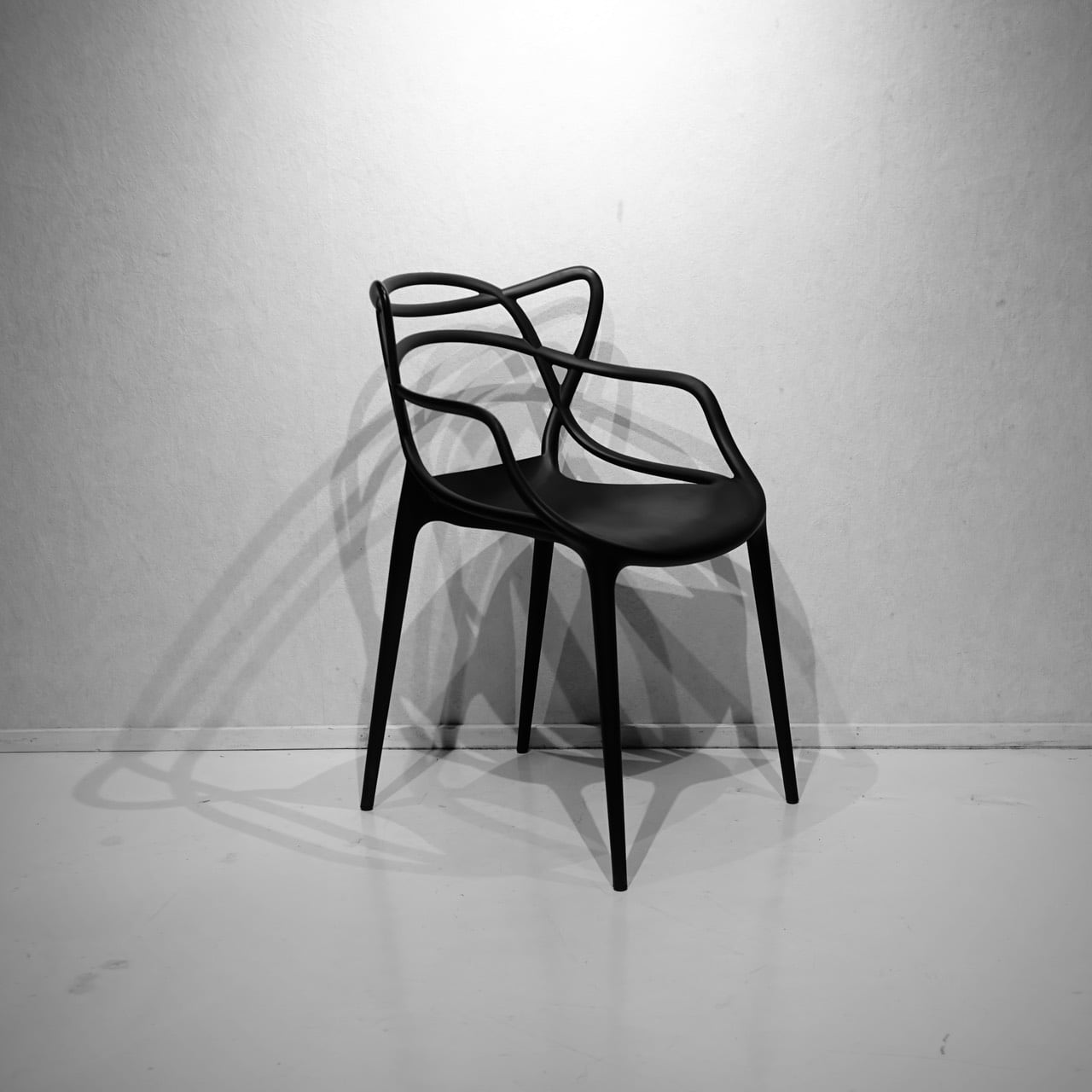 【美品】Kartell Masters チェア ブラック Kartell カルテル MASTERS マスターズ ダイニングチェア アウトドア
