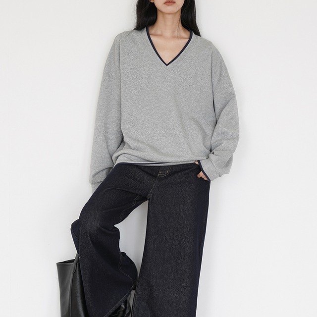 line v neck pullover　10617