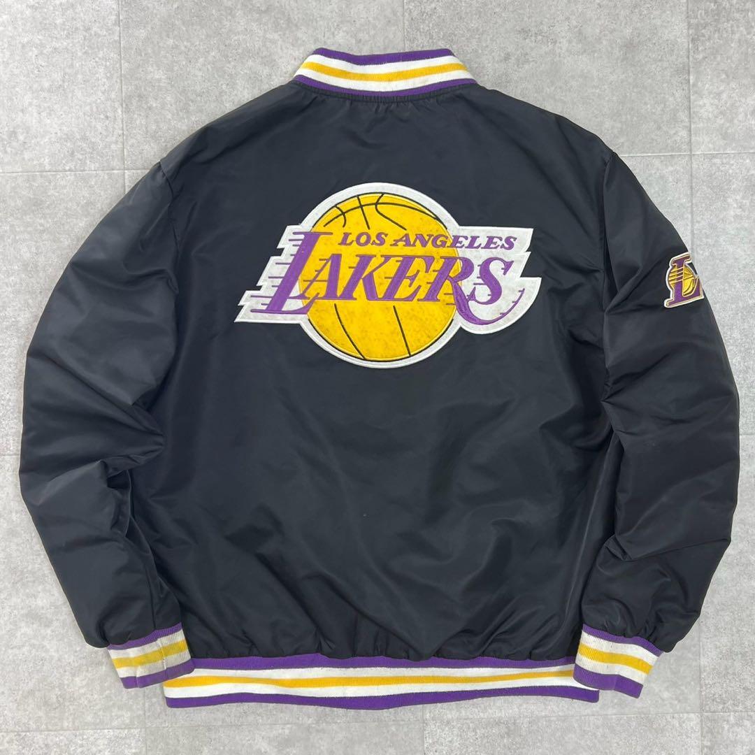 NBA レイカーズ　スタジャン　M NBA レイカーズ スタジャン ブルゾン レブロンジェームズ ビンテージ M