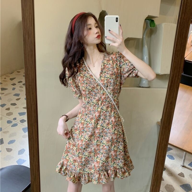 フランスのニッチなドレスの女性2020年の新しい夏の気質半袖Vネックフローラルスカートハイウエストの細いAラインスカート 1号婦人97395146322