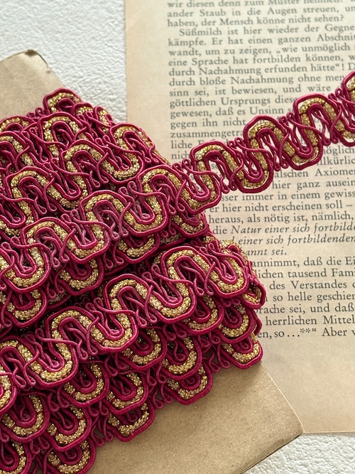 輸入デザインブレード フクシア×ゴールド 18mm 100cm /カット カルトナージュ デコレーション材