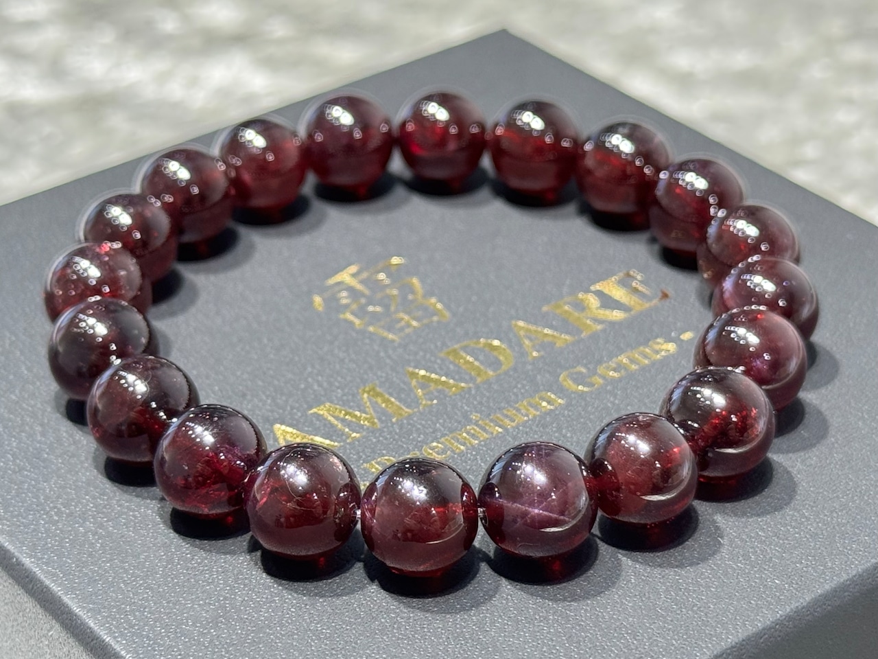 No.1958 ガーネットブレスレット