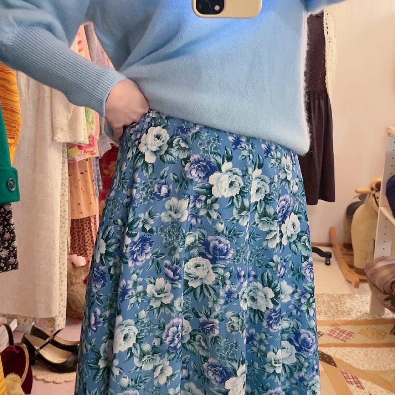 blue rose crepe long skirt