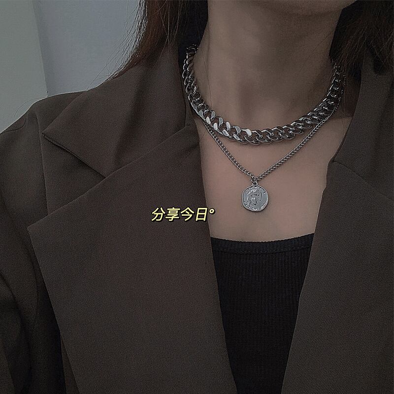 メタルネックレス チェーン セーター レッドアクセサリー レース ヨーロピアン ブラック・アイド・ピーズ98881923087