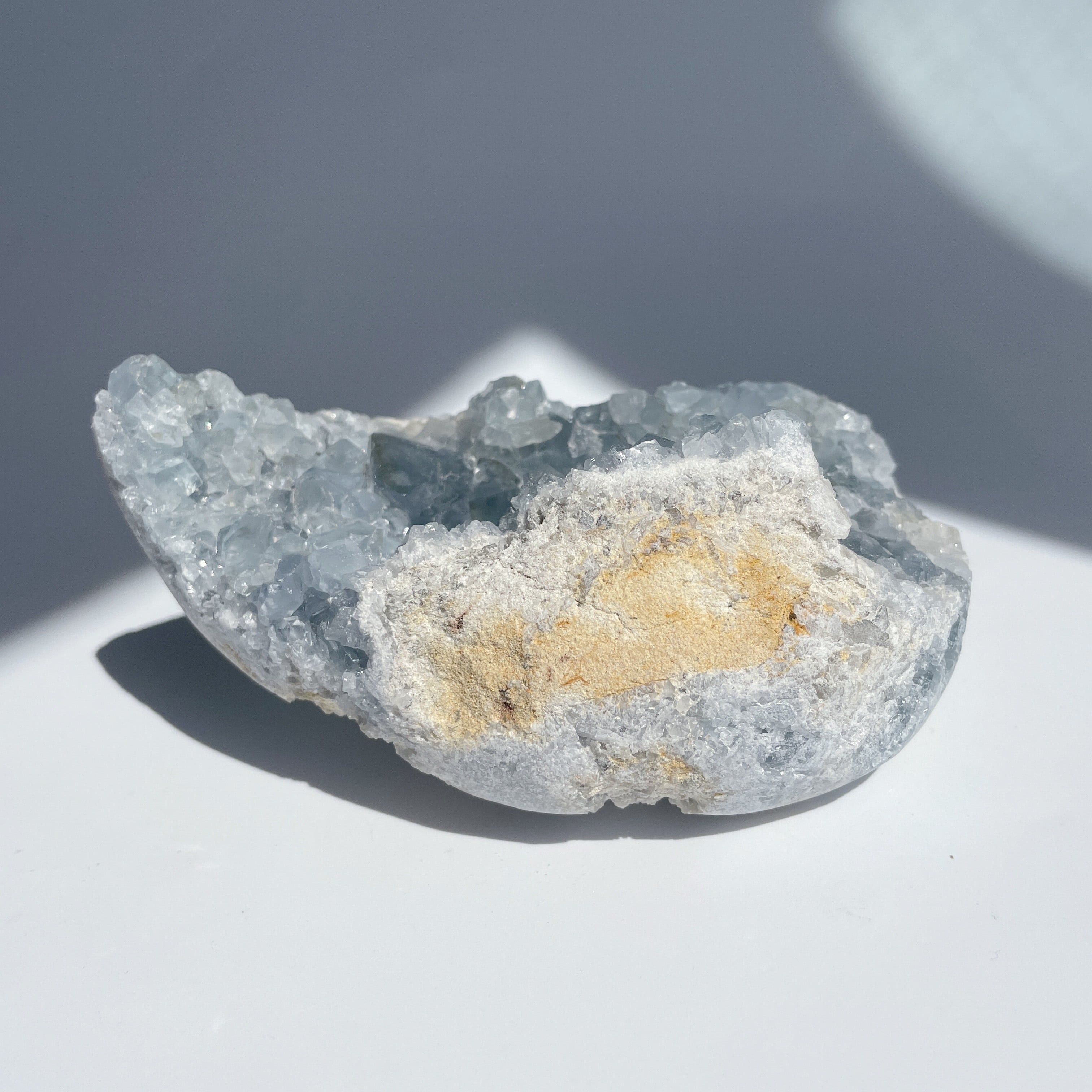 セレスタイト 卵型41◇ Celestite ◇天然石・鉱物・パワーストーン