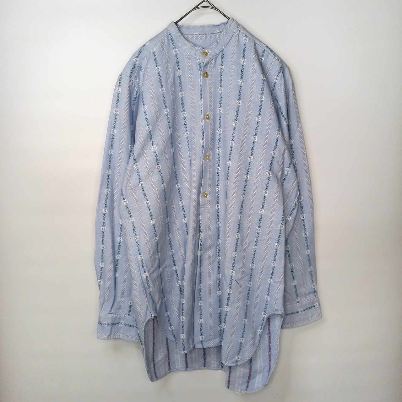 ドイツ古着　バンドカラー　チロリアンシャツ　プルオーバー　花刺繍　ストライプ