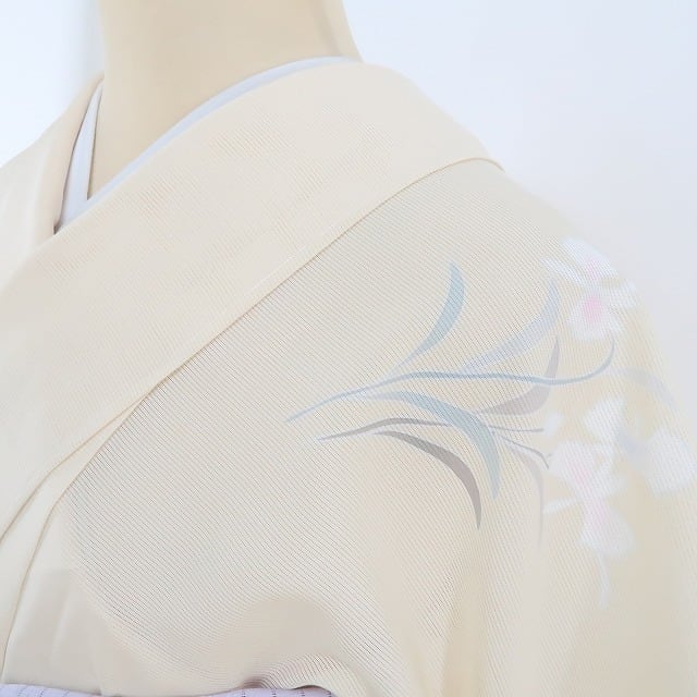 新品 絽 五泉 京友禅作家 関谷泰三 夏着物 正絹 仕付け糸付“風に 新品 絽 五泉 京友禅作家 関谷泰三 夏着物 正絹 仕付け糸付“風に