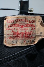 Levis 501 black denim pants