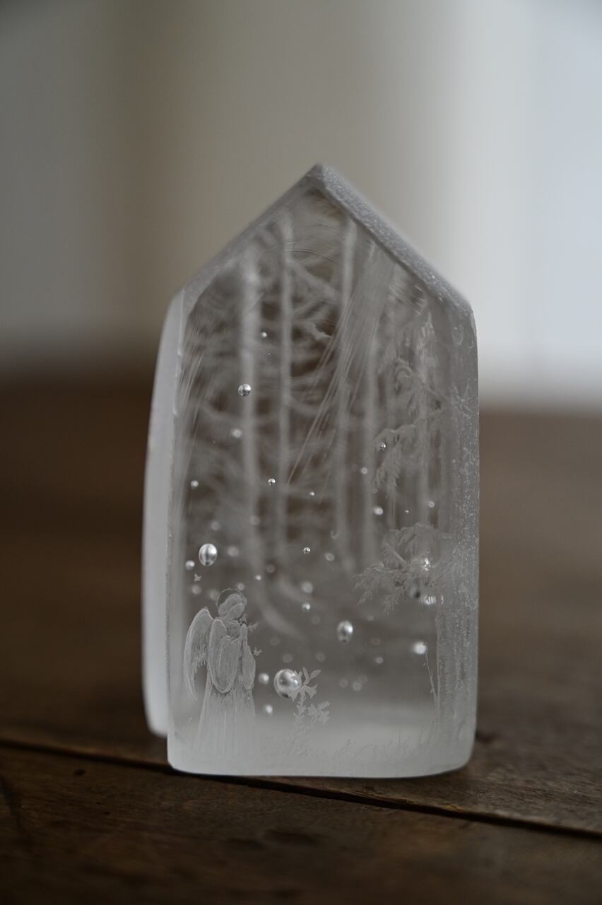 07 祈り 針葉樹の教会