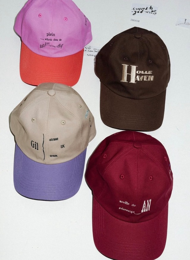 LY  lamaisondelyllis boeken cap