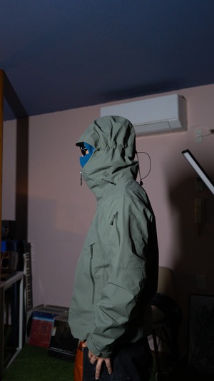 Technical Mountain Jacket [OLIVE]