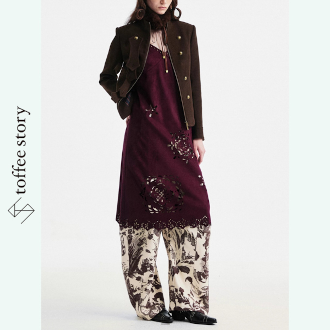 【2color】花影が滲むカットアウト・キャミワンピースの記憶譜《B0069》