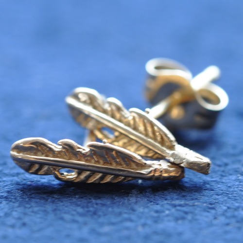 Poupette（プーペット） 14K Mini Feather Studs （14金ミニフェザースタッズ）