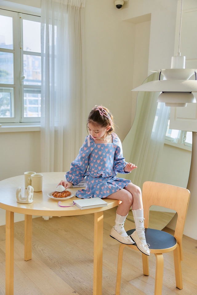 ラスト1 blue 5【即納】<berryberry>  Pesha set up (インナーパンツ付)