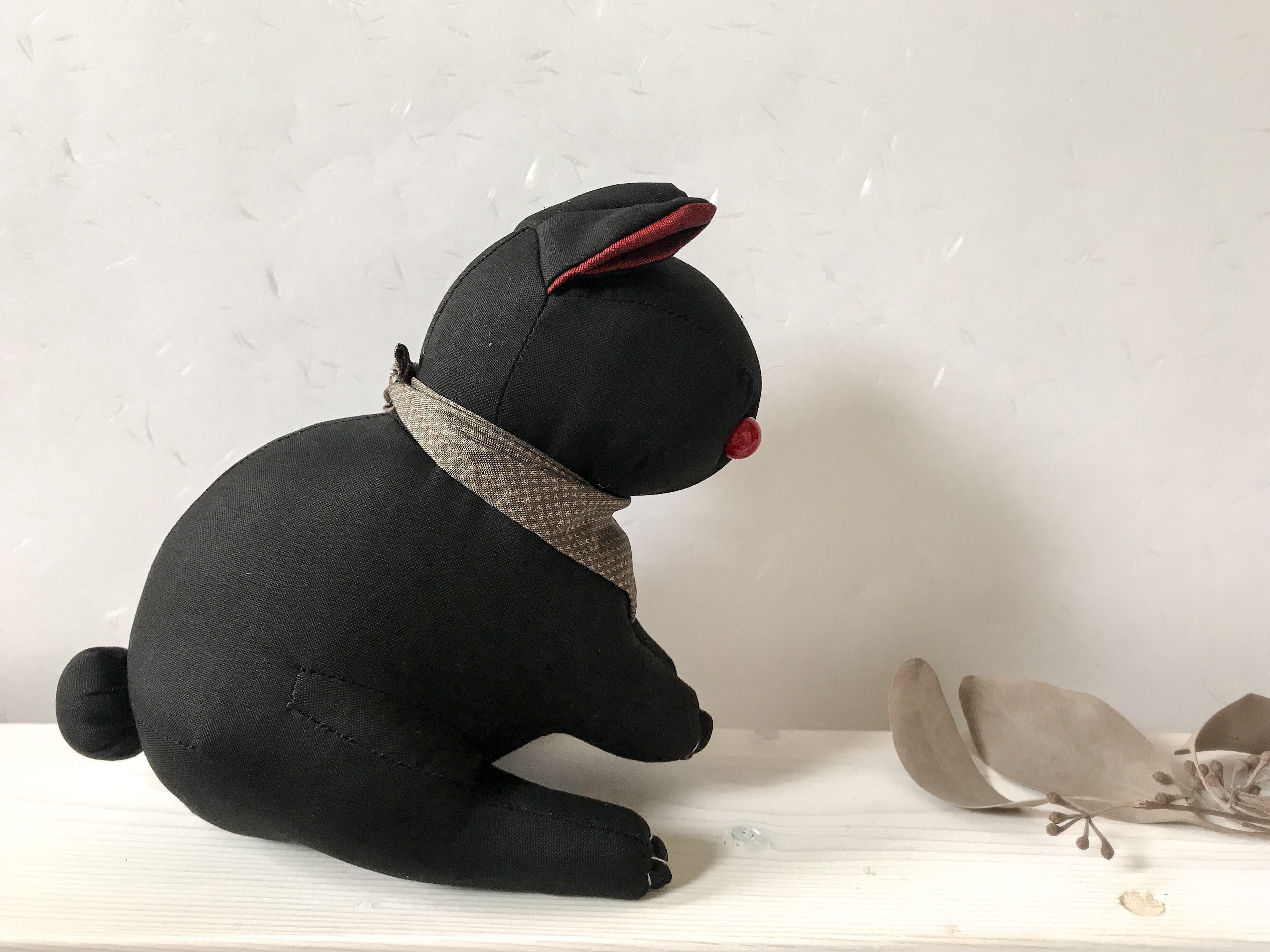 :奄美大島紬のくろうさぎ: | ゆきのこうげい