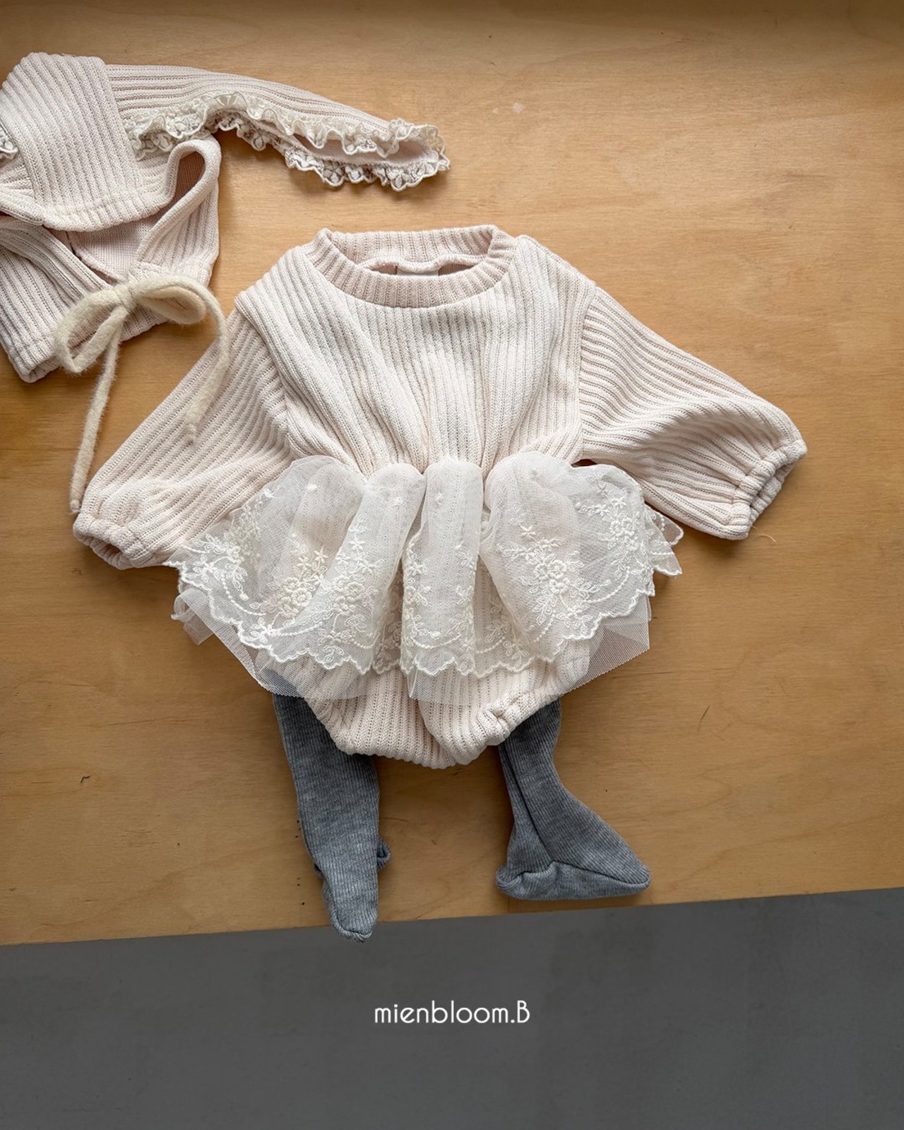 mien bloom B［取寄］rumi 起毛 foot leggings 26winter