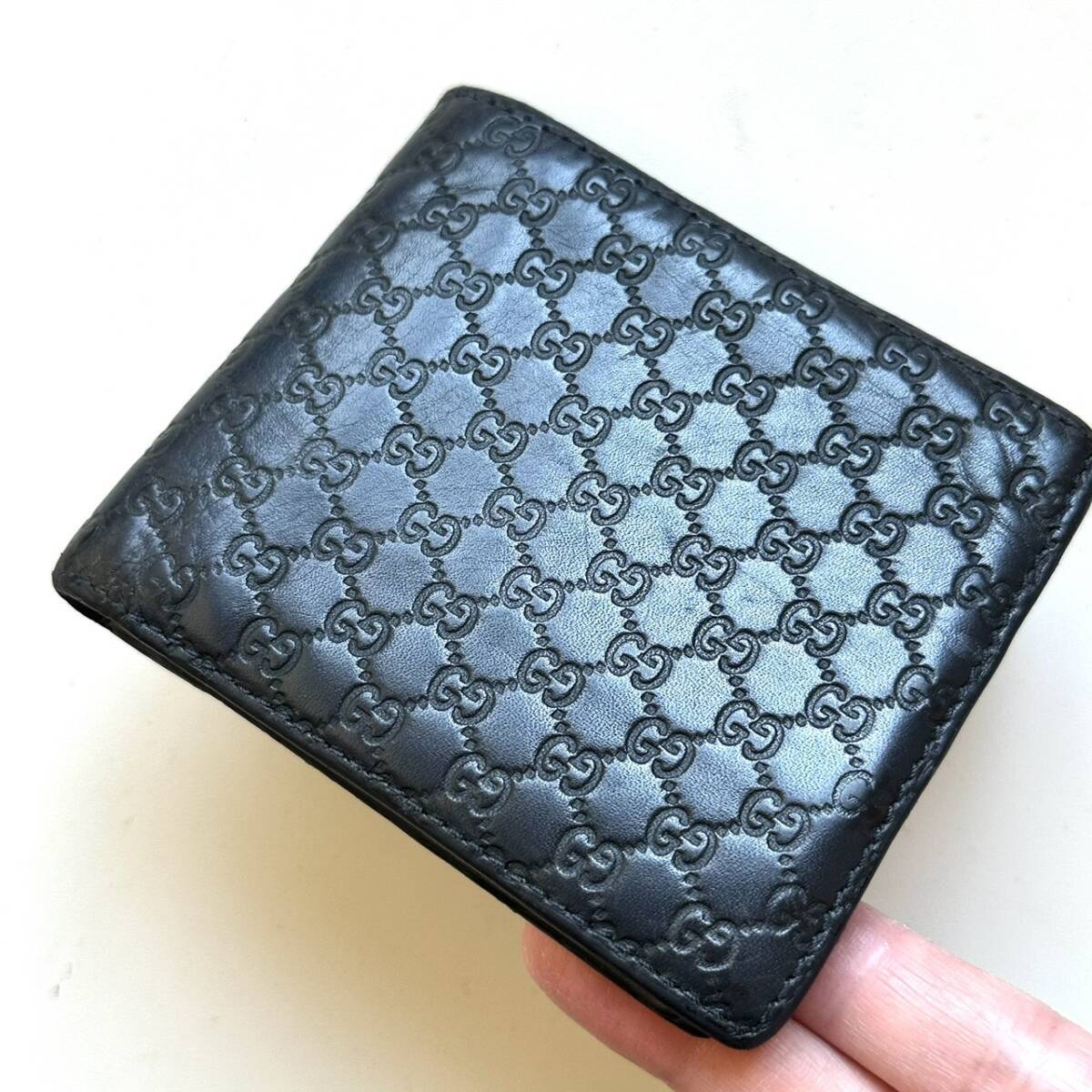 グッチ GUCCI 二つ折り財布 マイクログッチシマ ネイビー | 万福財布