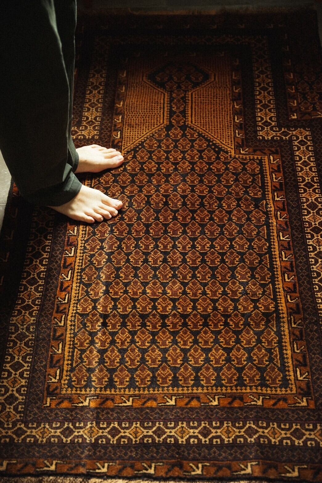 985 -Vintage Dokhtare qazi Baluch rug