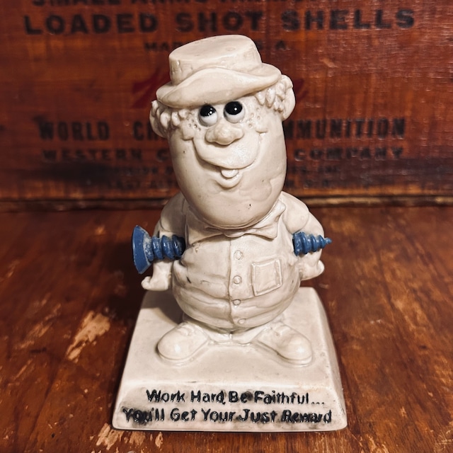 1970 ラス・ベリー ヴィンテージ メッセージドール R&W BERRIES “WORK HARD, BE FAITHFUL… YOU’LL GET YOUR JUST REWARD” Sillisculpt D-671 1970 ラス・ベリー ヴィンテージ メッセージドール R&W BERRIES “WORK HARD, BE FAITHFUL… YOU’LL GET YOUR JUST REWARD” Sillisculpt D-671