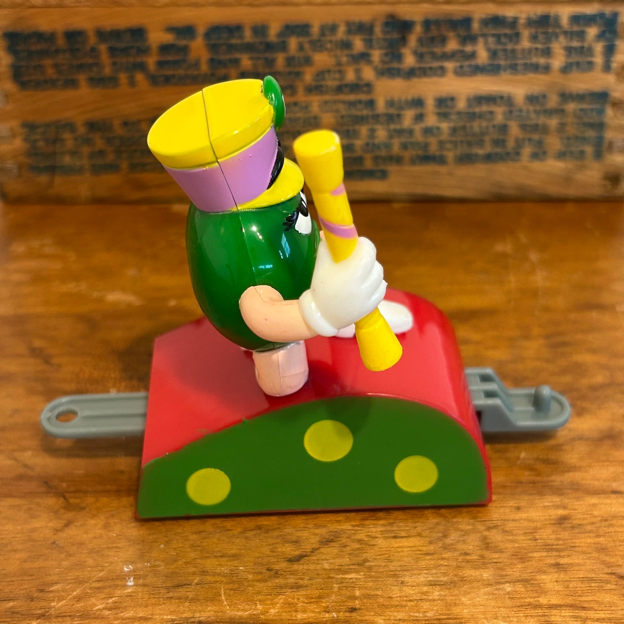 M&M's クリスマス・トレイン・トッパー サーカストレイン 列車 機関車 グリーン ミールトイ  エムアンドエムズ MU-296