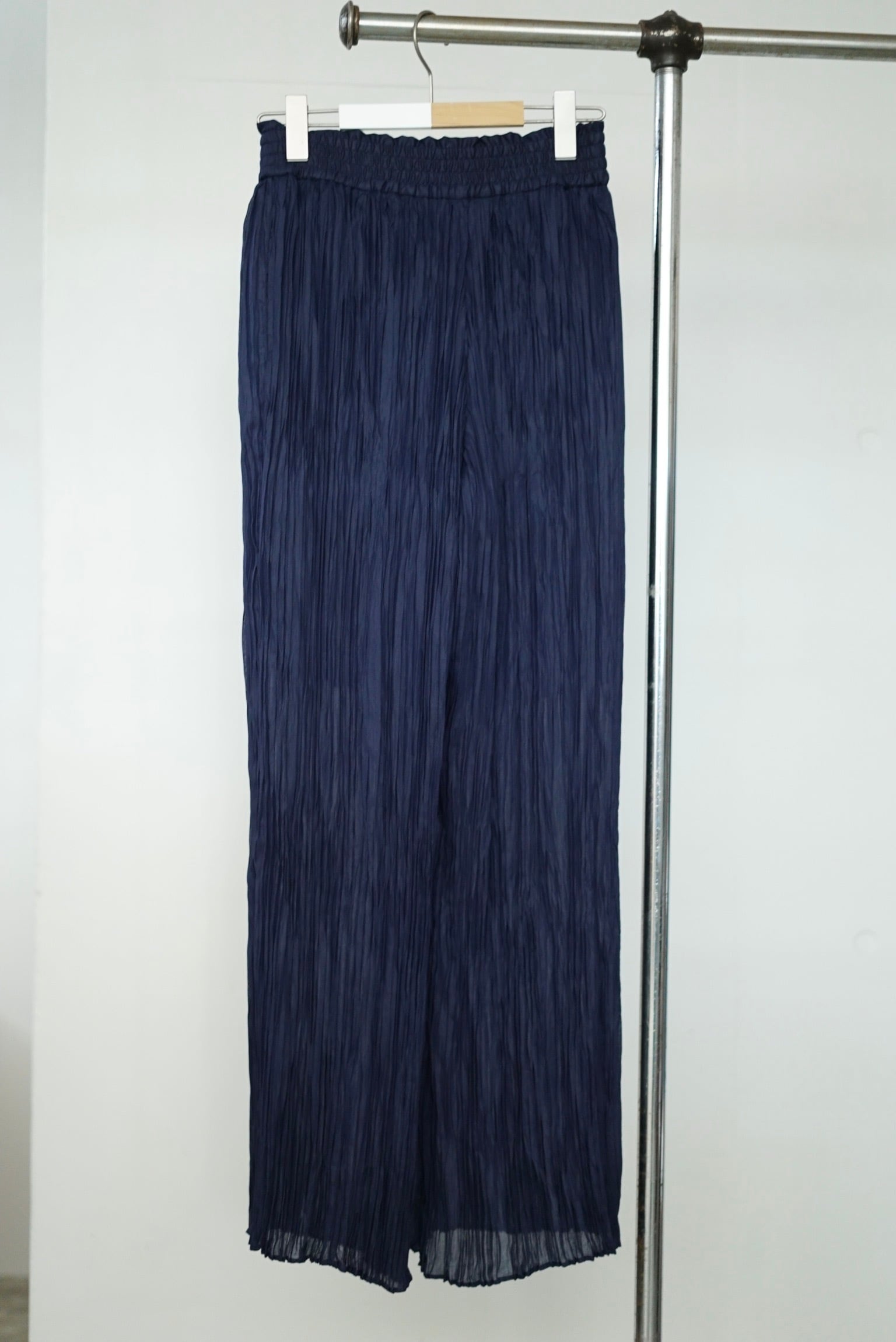 Random Pleated Pants, Navy, Hyke