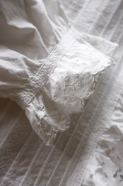 フランス 1900s 空虚な花と実とサーカス襞飾りのあるフリルレースブラウス アンティーク