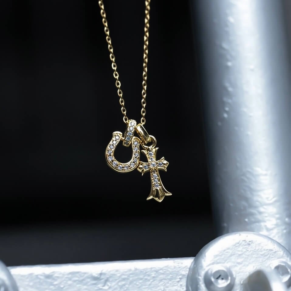 LUXURY CROSS SERIES- horseshoe & cross necklace VN7-34 | VERIELA