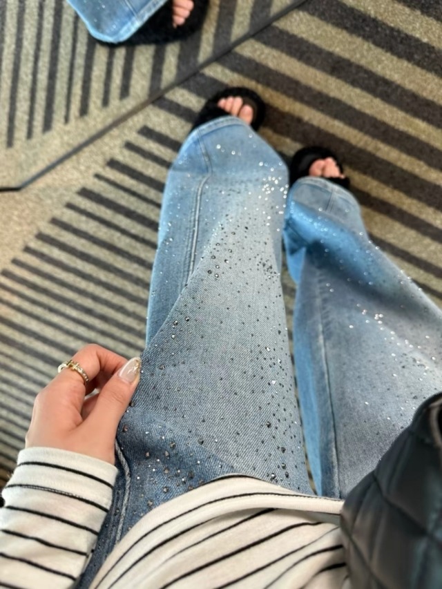 Crystal shimmer curve wide denim　M534
