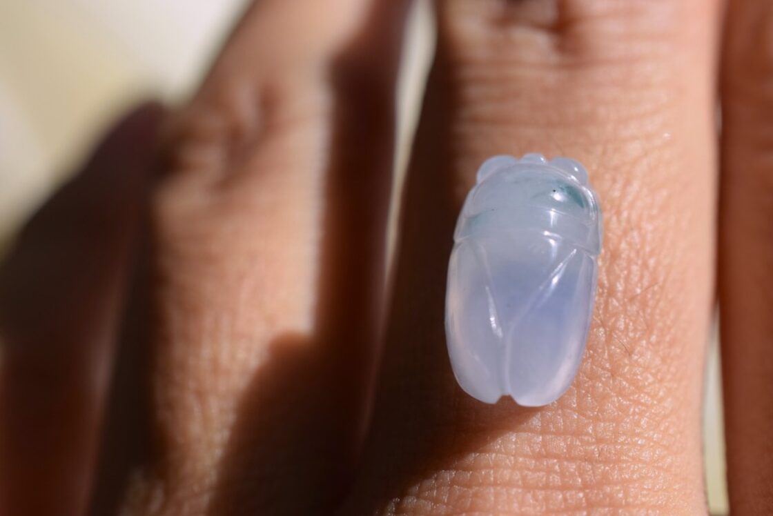 R23-123 ゼミ 宝石質 薄ラベンダー 飄藍花 ミャンマー産 天然 A貨 雫 