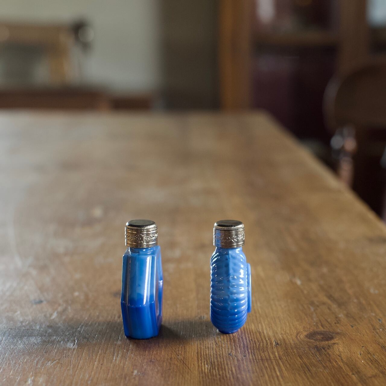 Malachite Perfume Bottle/ マラカイト 香水瓶〈 チェコガラス