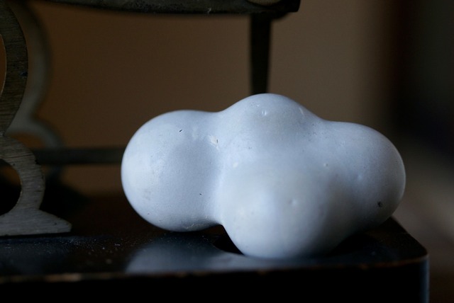 メニライトオパール　Menilite Opal