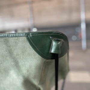 【kawais】 leather chair seat<Souther>_Green