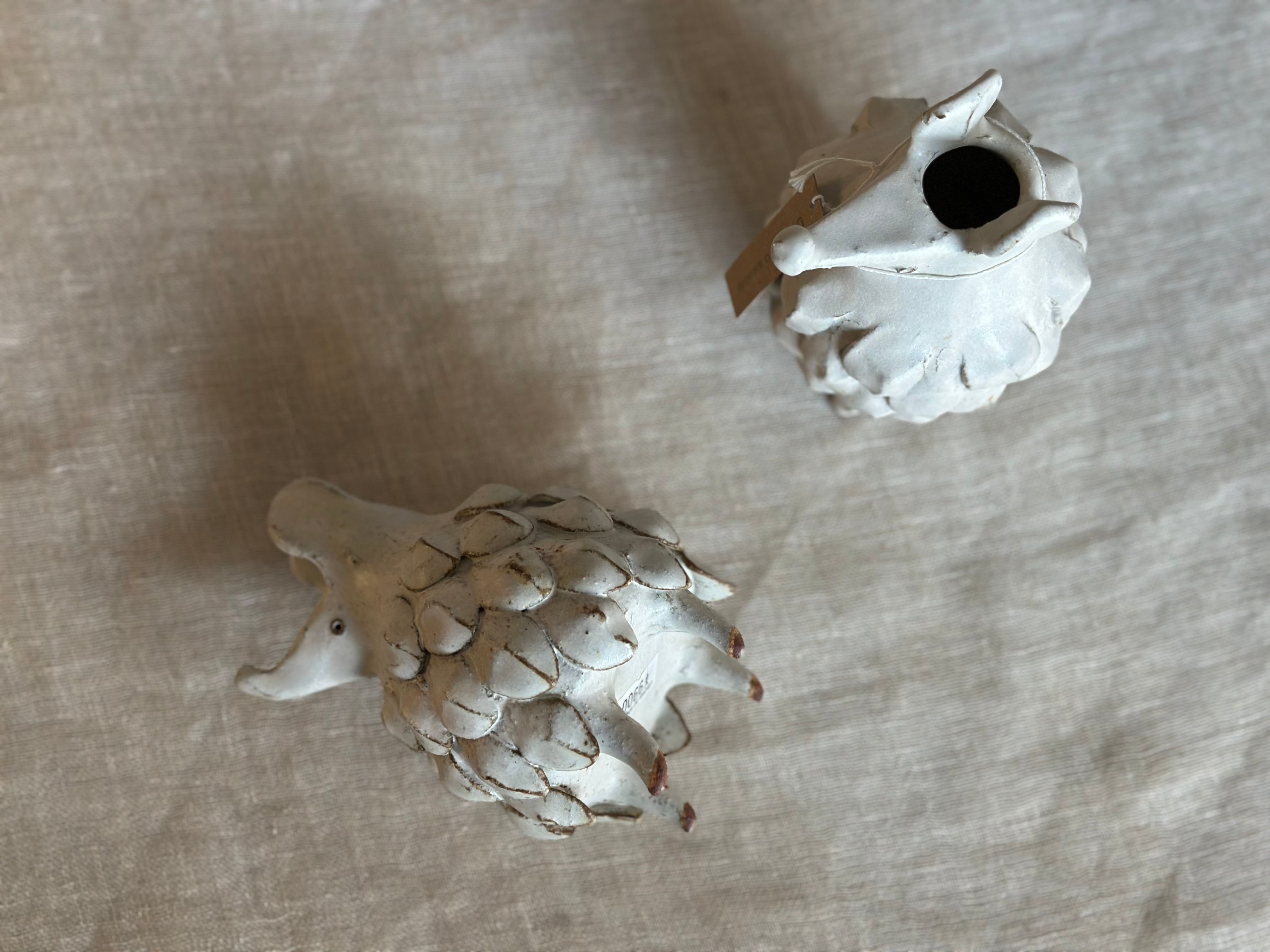 ネズミ花入れ（白） | 器のしごと utsuwa no shigoto Web shop