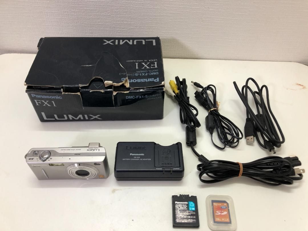 Panasonic LUMIX DMC-FX1 パナソニック ルミックス コンパクトデジタル